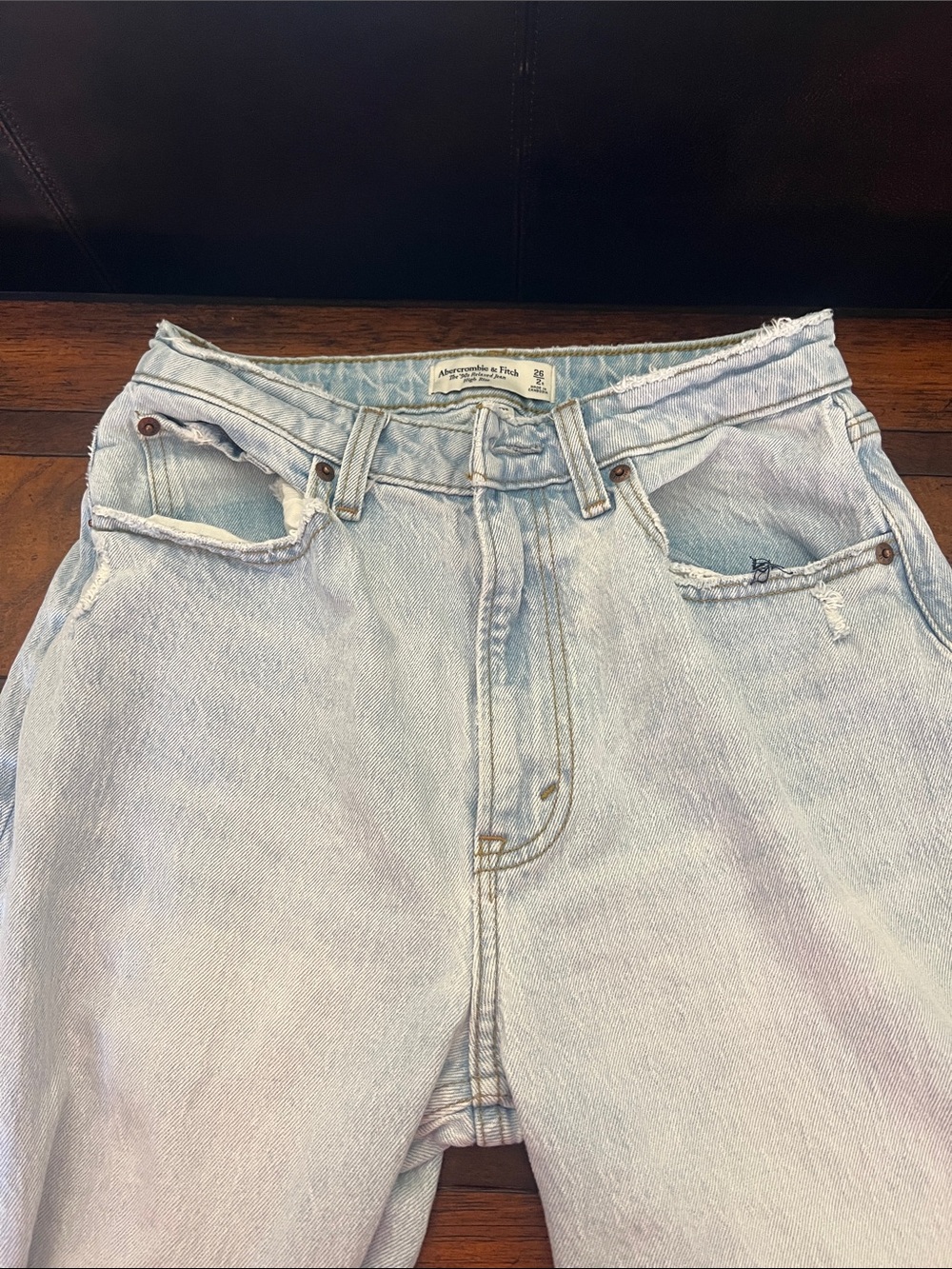 Abercrombie & Fitch women’s Pale Blue Relaxed Jeans